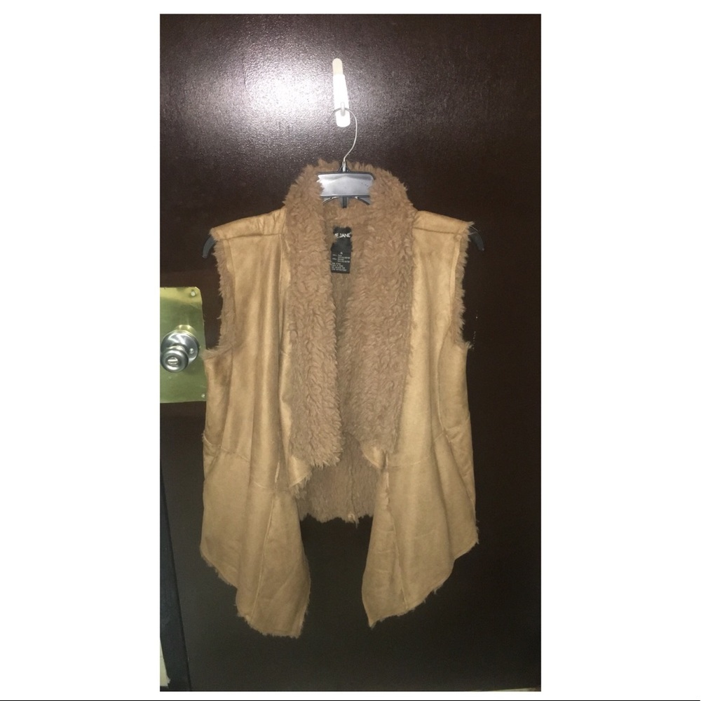 Fur vest
